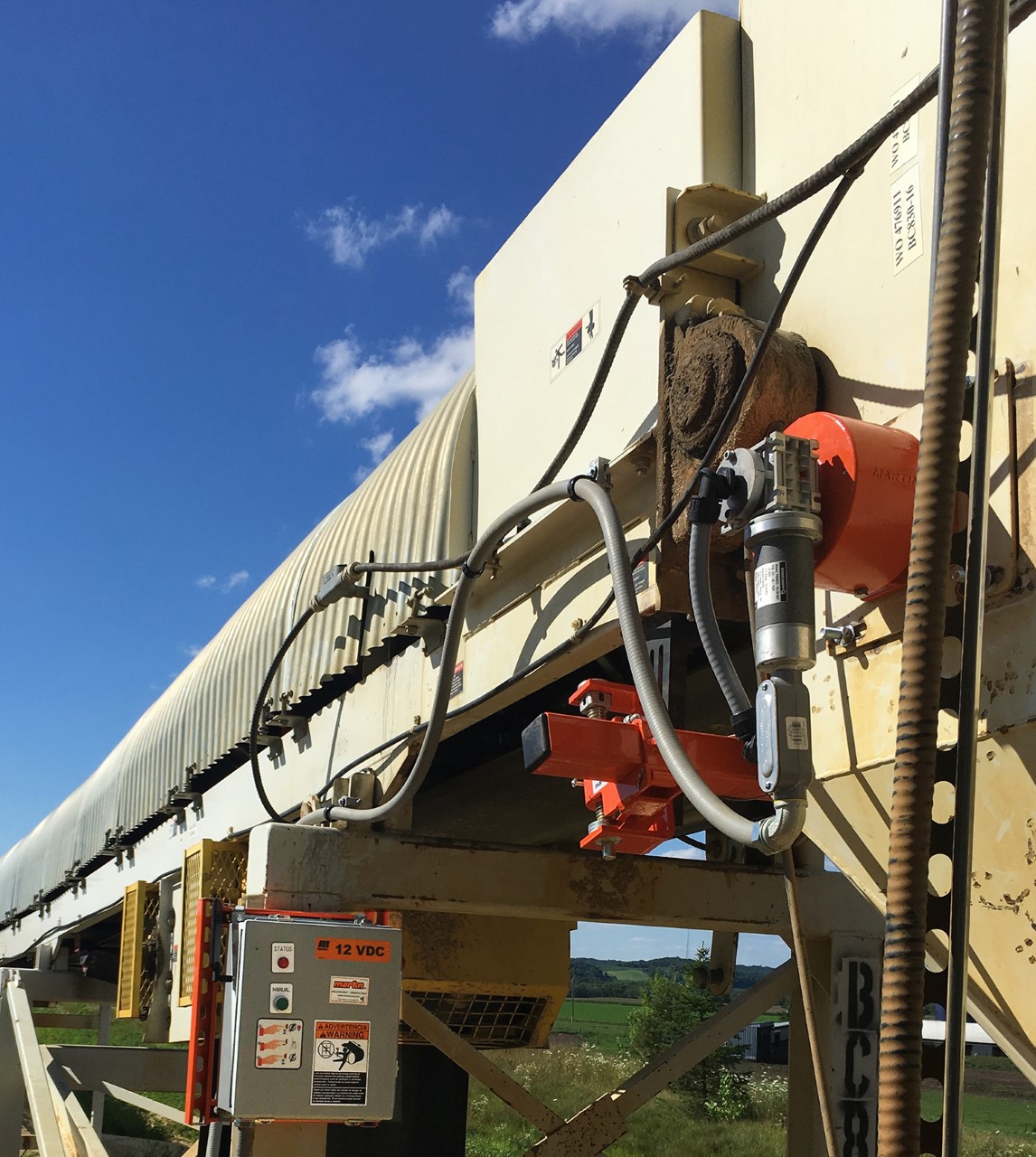 Automated conveyor belt tensioner reduces maintenance Canadian Mining