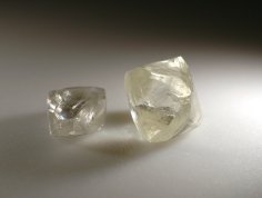 The 0.63- and 1.70-ct diamonds recently recovered from the Renard 9 kimberlite. (Photo courtesy of Ashton Mining)