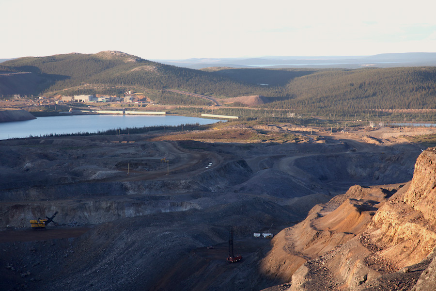 Rio Tinto cuts Canadian iron ore guidance