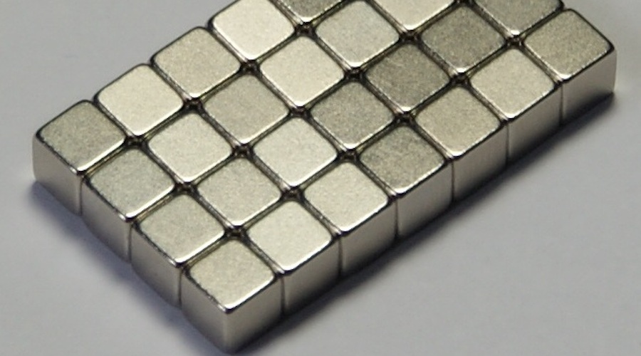 Nickel-plated neodymium magnet cubes
