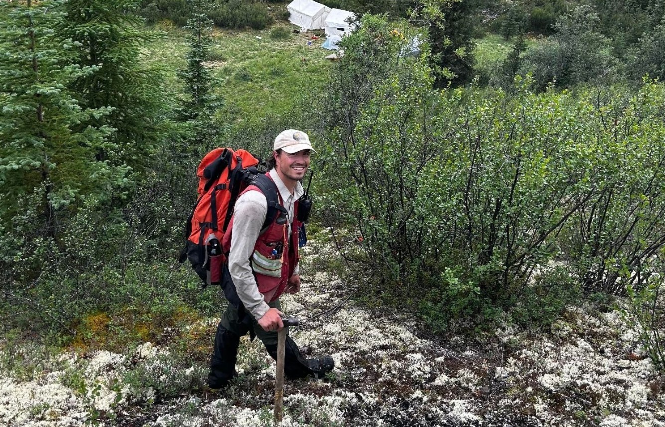 Honey Badger unearths dual precious metal zones